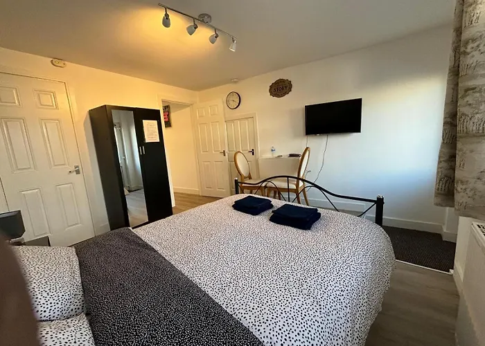 Appartement Modern & Cozy Gem - 10min To Center - Parking *